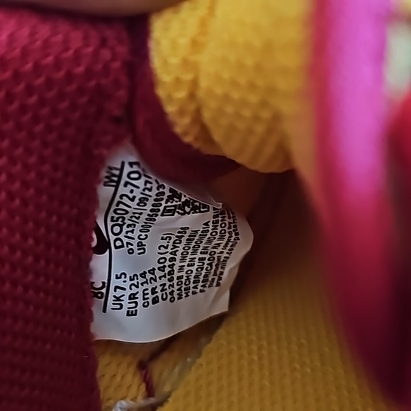 FORCE 1 LV8 TD 'CHINESE NEW YEAR - UNIVERSITY GOLD' - Picture 5 of 10